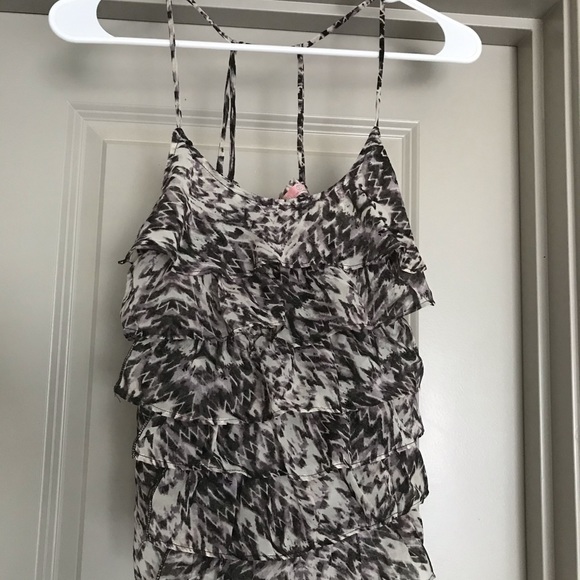 Nine Bird Ruffle Top - Picture 3 of 4